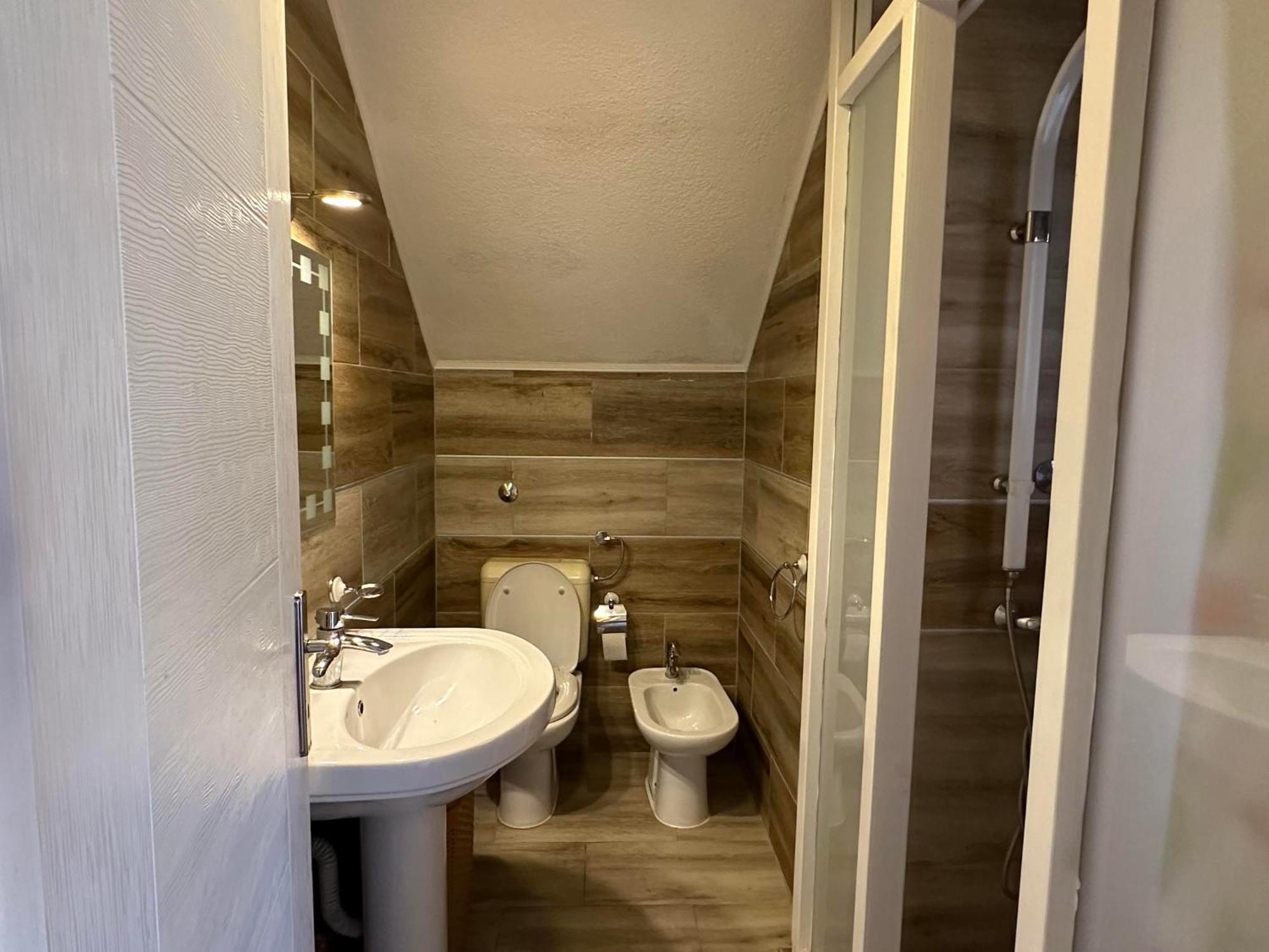 Guesthouse Mema SJJ Eksteriør billede